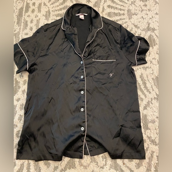 Victoria’s Secret Black Silky PJ Set XS - Picture 2 of 7